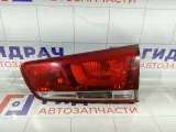 Фонарь в крышку багажника правый Kia Rio 3 924044X600