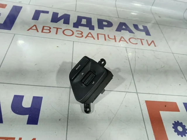 Блок кнопок в рулевое колесо Kia Rio 3 967104X600DAQ