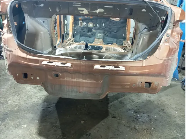 Панель задняя Kia Rio 4