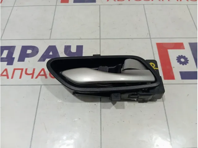 Ручка двери внутренняя передняя правая Kia Rio 4 82620H0020SAQ