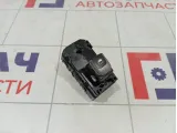 Кнопка стеклоподъемника Kia Rio 4 93581H0100CA