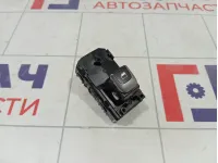 Кнопка стеклоподъемника Kia Rio 4 93581H0100CA