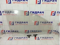 Стекло двери передней правой Kia Rio 4 82420H0000