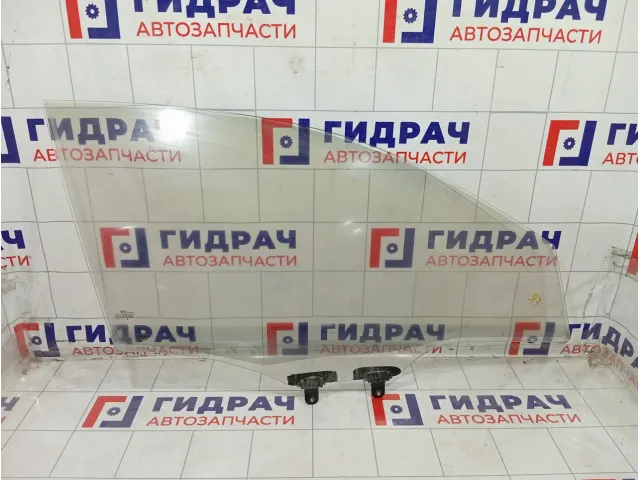 Стекло двери передней правой Kia Rio 4 82420H0000