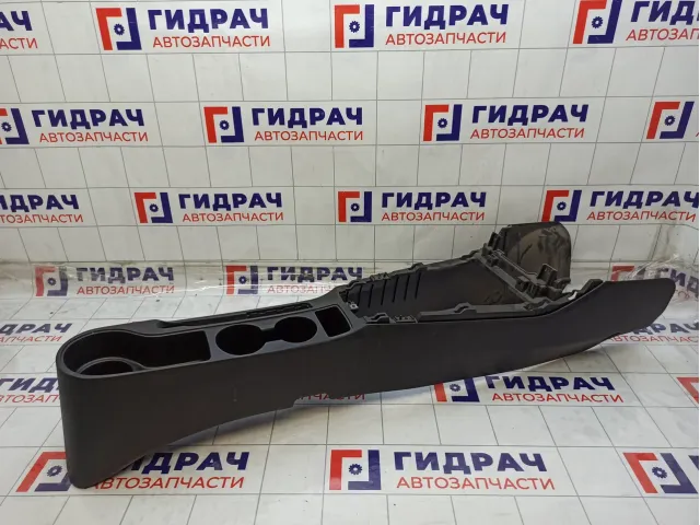 Консоль центральная Kia Rio 4 84611H0000WK