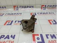 Кронштейн двигателя правый Kia Rio 4 216702B100