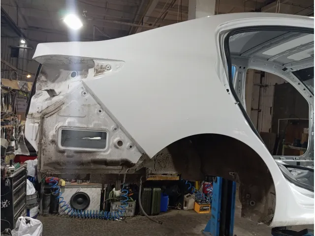 Крыло заднее правое Kia Rio