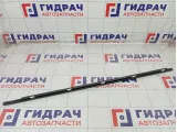 Накладка стекла переднего левого Kia Rio 82210H0000