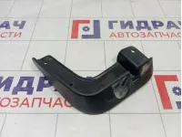 Брызговик передний левый Kia Rio 86831H0000