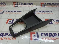 Накладка консоли Kia Rio 84650H0000WK