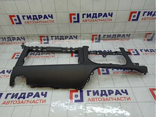 Накладка торпедо правая Kia Rio 84760H0000WK