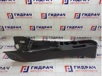 Консоль центральная Kia Rio 84611H0000WK