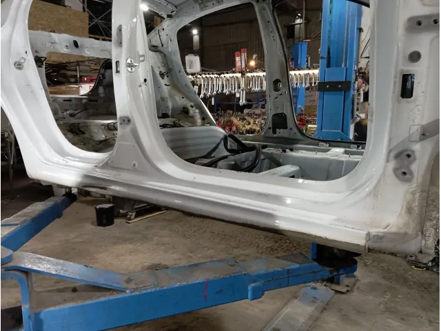 Порог со стойкой правый Kia Rio