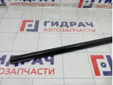 Накладка стекла переднего левого Kia Rio 82210H0000