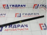 Накладка стекла заднего левого Kia Rio 83210H0000