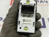 Кнопка стеклоподъемника Kia Rio 93581H0100CA