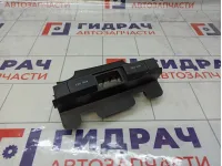 Накладка консоли Kia Rio 84621H0100WK
