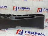 Консоль центральная Kia Rio 84611H0000WK