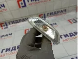 Повторитель на крыло левый Kia Rio 92303D8000
