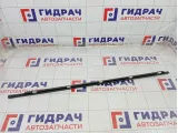 Накладка стекла переднего левого Kia Rio 82210H0000