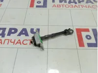 Ограничитель двери передней правой Kia Rio 79390H0000
