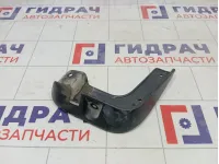 Брызговик передний правый Kia Rio 86832H0000