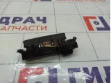 Кнопка обогрева сидений Kia Rio 93300H0200