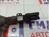Кнопка обогрева сидений Kia Rio 93300H0200