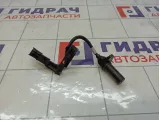 Датчик положения коленвала Kia Rio 391802B100