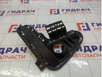 Рамка противотуманной фары правая Kia Rio 86524H0000