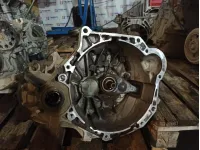 МКПП (механическая коробка переключения передач) Kia Rio 4300026862