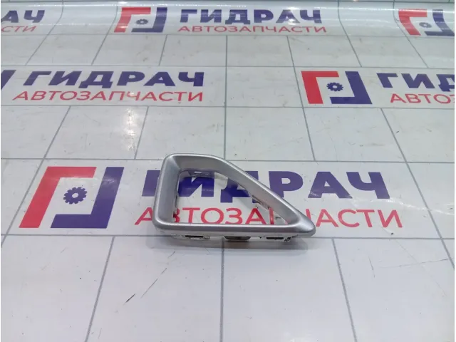 Накладка бампера задняя правая Kia Rio (FB) 86664H0700