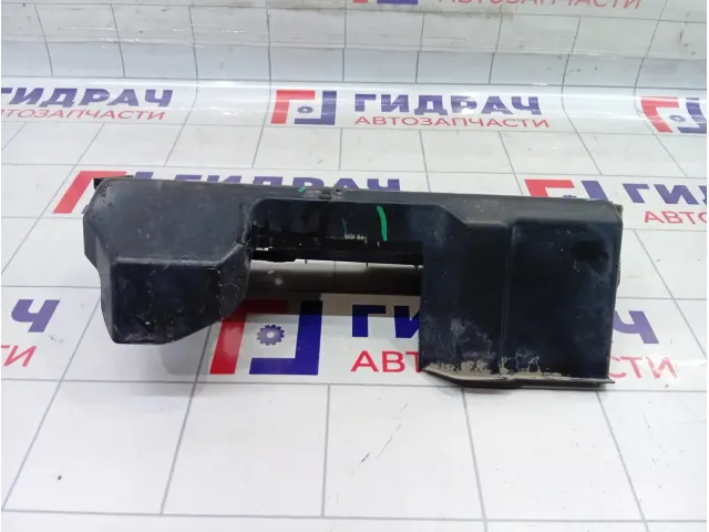 Дефлектор радиатора правый Kia Rio (FB) 25321H5000