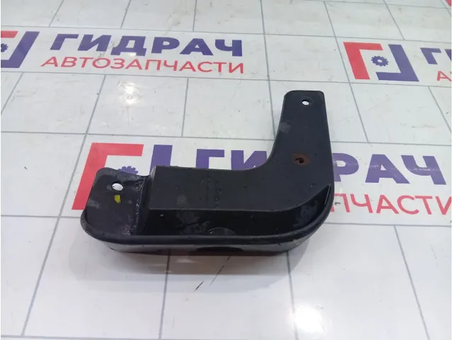 Брызговик передний левый Kia Rio (FB) 86831H0000