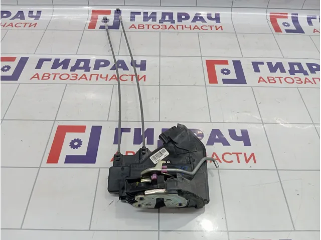 Замок двери задней левой Kia Rio (FB) 81410H0000