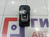 Кнопка стеклоподъемника Kia Rio (FB) 93581H0100CA