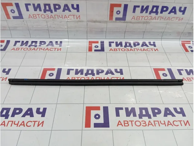 Уплотнитель стекла двери задней левой Kia Rio (FB) 83231H0000