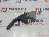Рычаг, педаль стояночного тормоза Kia Rio (FB) 59710H0000WK