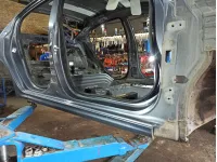 Порог со стойкой правый Kia Rio (FB)
