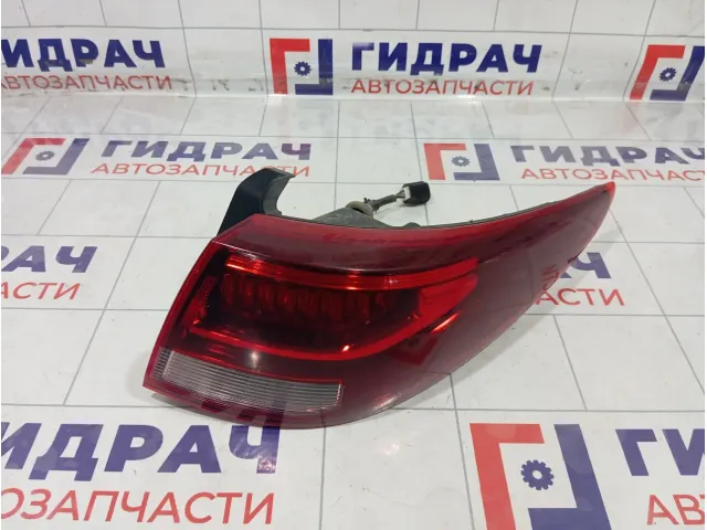 Фонарь задний наружный правый Kia Rio X-Line 92402H0700