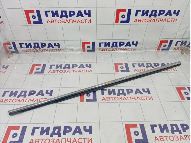 Накладка стекла заднего левого Kia Rio X-Line 83210H0510
