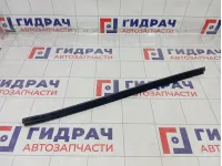 Уплотнитель стекла заднего правого Kia Rio X-Line 83241H0500