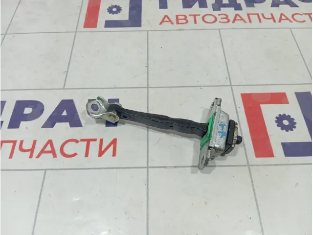 Ограничитель двери передней правой Kia Rio X-Line 79390H0000