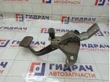 Педаль тормоза Kia Rio X-Line 32800H8200