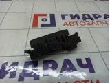 Кнопка обогрева сидений Kia Rio X-Line 93300H0200
