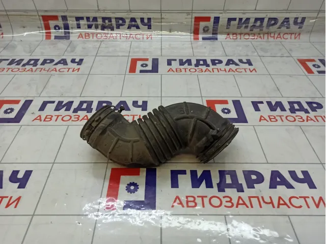 Патрубок воздушного фильтра Kia Rio X-Line 28140H5200