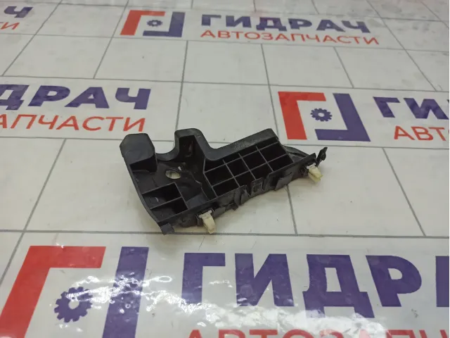 Кронштейн бампера переднего правый Kia Rio X-Line 86552H0900