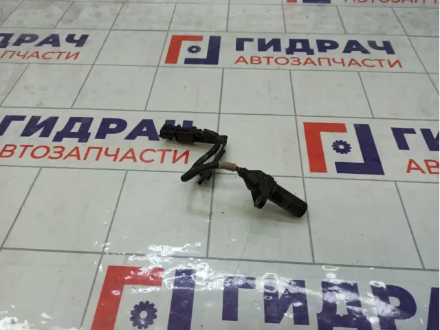 Датчик положения коленвала Kia Rio X-Line 391802B100
