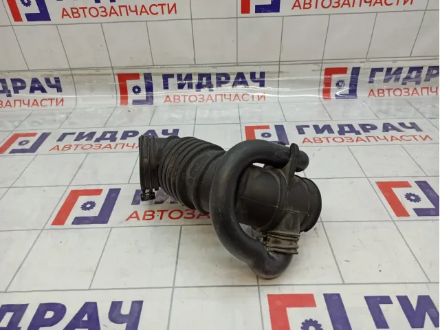 Патрубок воздушного фильтра Kia Rio 2 (JB) 28140-1G200