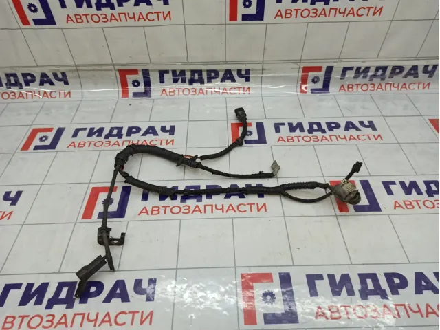 Клемма аккумулятора плюс Kia Rio 2 (JB) 91850-1G021
